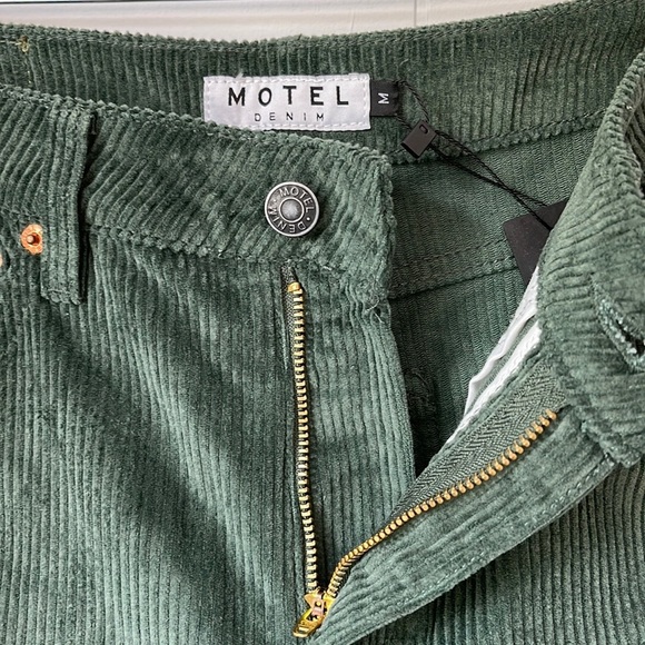 Motel Rocks Corduroy Bootleg Green Pants Size 30 - Picture 8 of 8